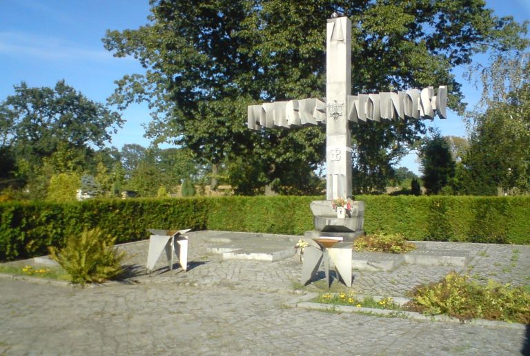 Cmentarz parafii Św. Rodziny, ul. Smętna, Wrocław [GALERIA]