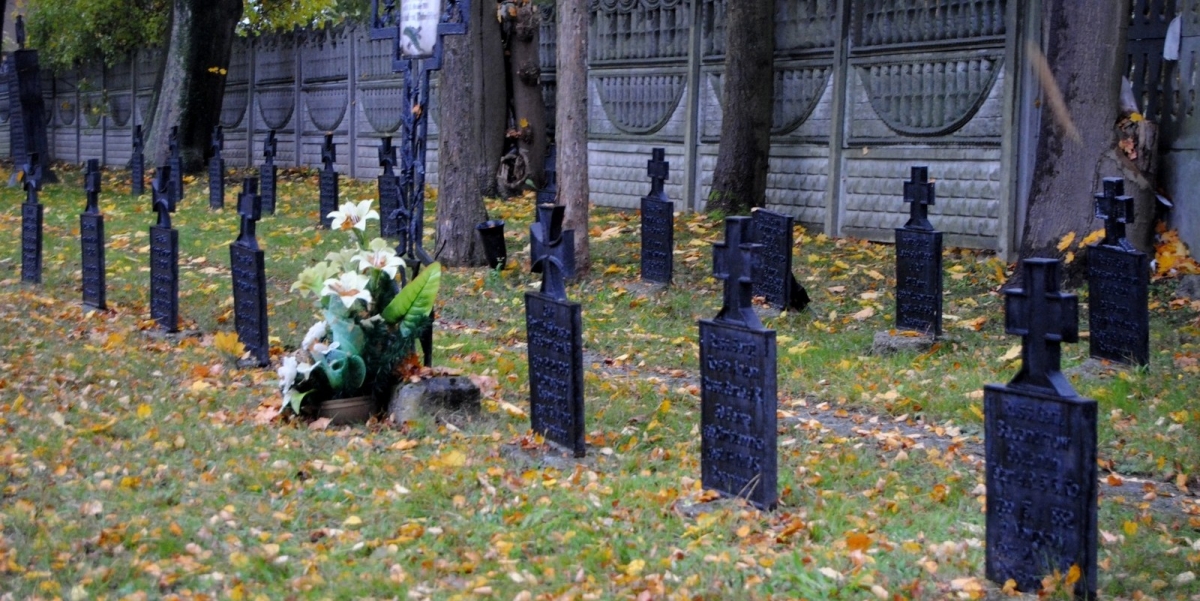Cmentarz komunalny, Olesno