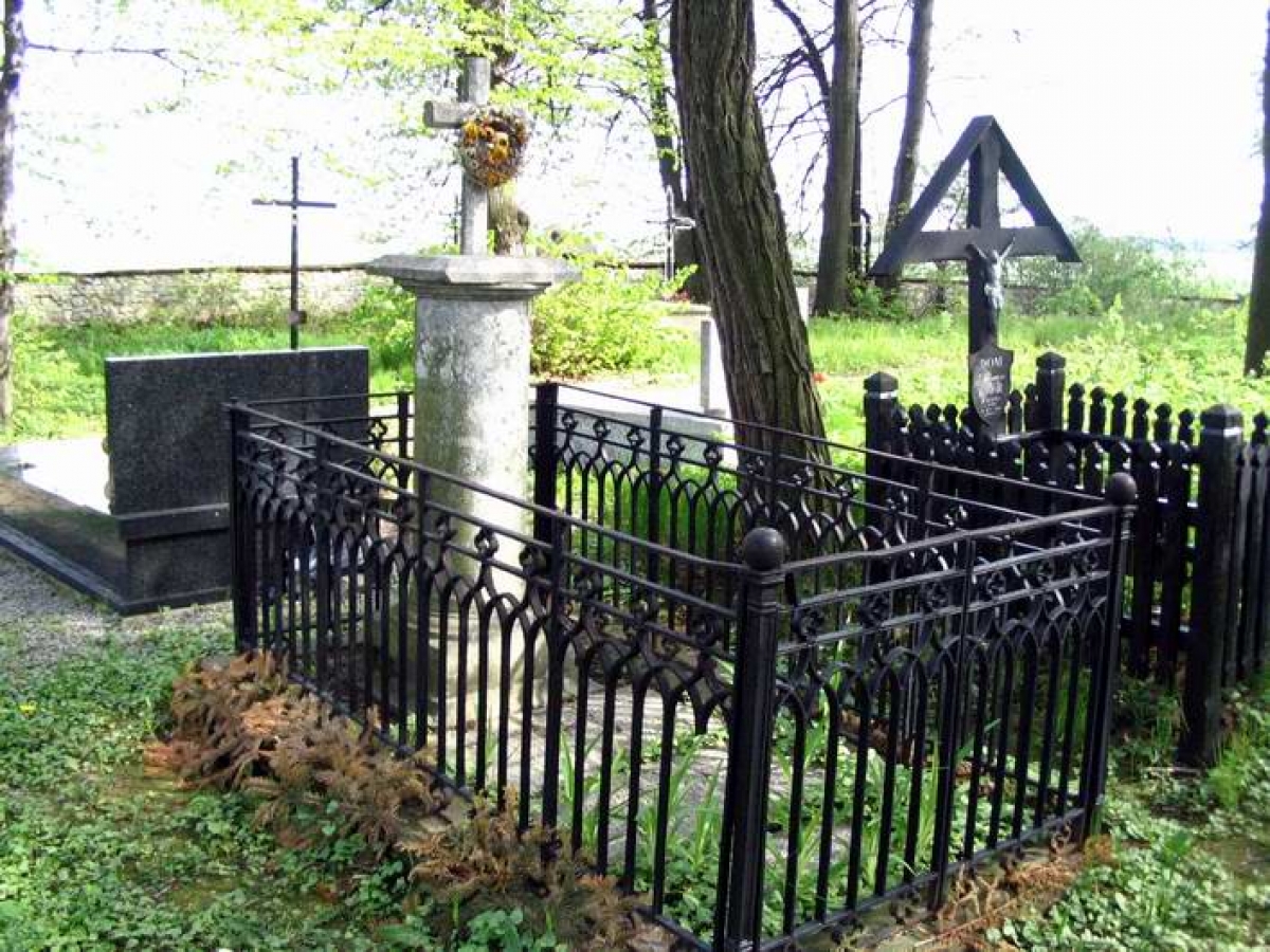 Cmentarz stary parafii Św. Benedykta op., Imbramowice, gmina Trzyciąż