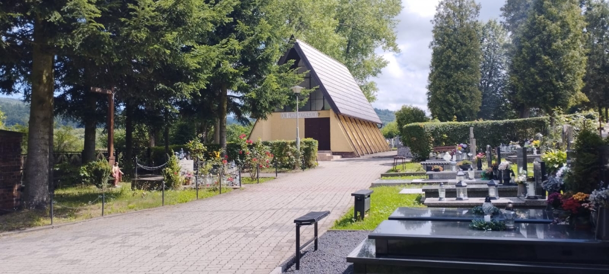 Cmentarz komunalny, Głuszyca