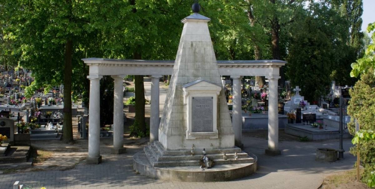 Cmentarz Parafii Wniebowzięcia Najświętszej Maryi Panny, Trzemeszno