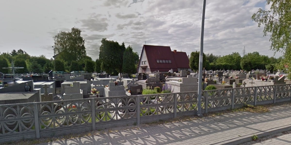 Cmentarz parafii pw. Niepokalanego Serca Najświętszej Maryi Panny, Tarnów - Klikowa
