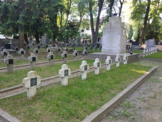 Cmentarz komunalny - wojskowy, Lublin, ul. Biała