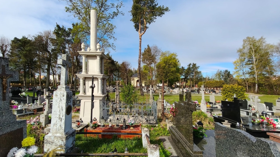 Cmentarz parafii św. Rafała Kalinowskiego, ul. Girstuna, Białystok [GALERIA]