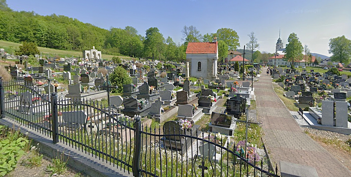 Cmentarz parafii Matki Bożej Szkaplerznej, Dobra