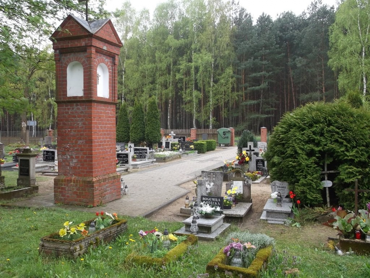 Cmentarz komunalny, Lutol Mokry, gmina Trzciel