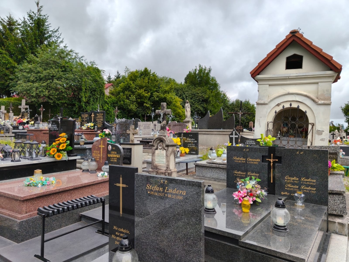 Cmentarz komunalny, Staromieście, ul. Zapolskiej, Rzeszów [GALERIA]