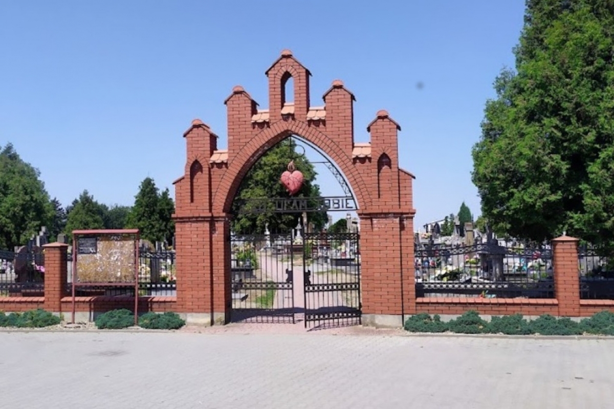 Cmentarz parafii św. Mikołaja Biskupa, Borowa