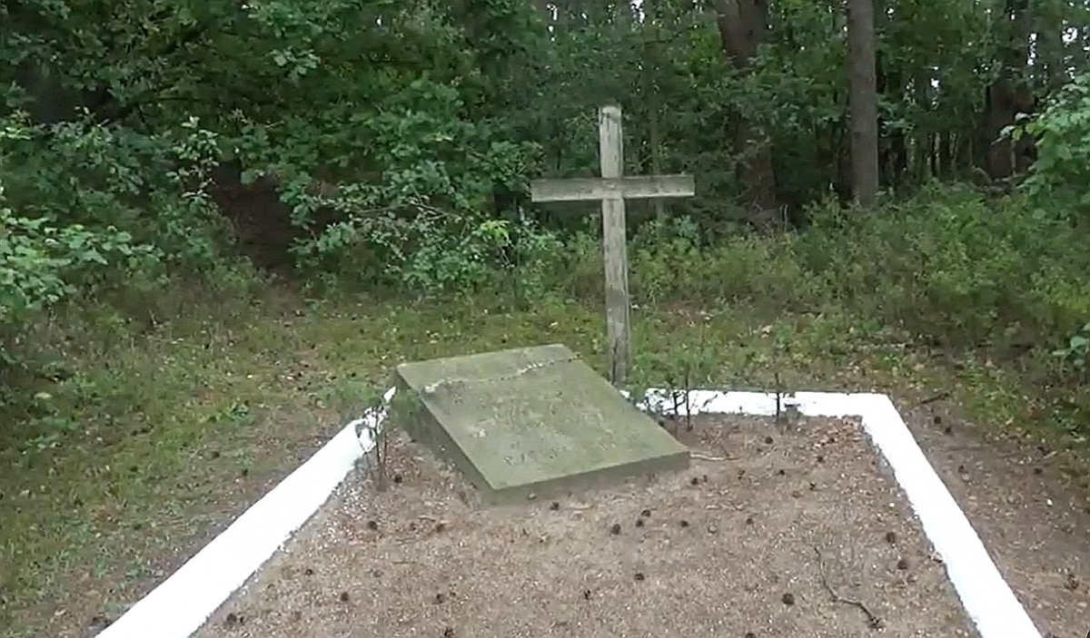 Cmentarz wojenny 1, Guty-Bujno, gmina Ostrów Mazowiecka