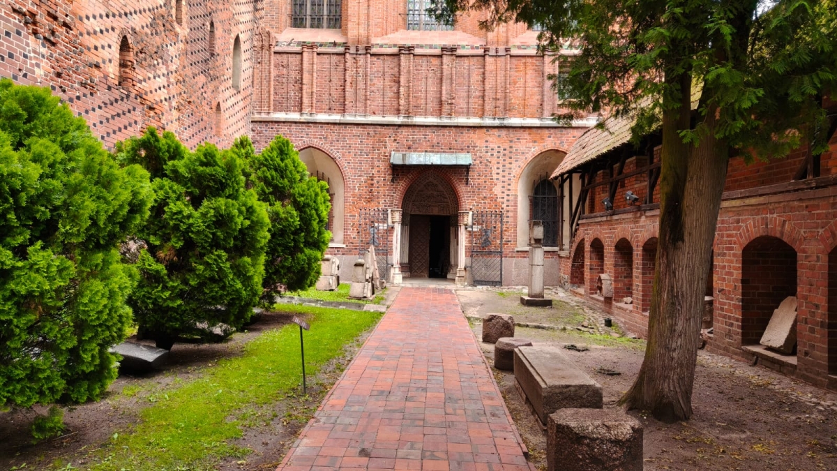 Cmentarz konwentualny, nieczynny, Zamek, Malbork