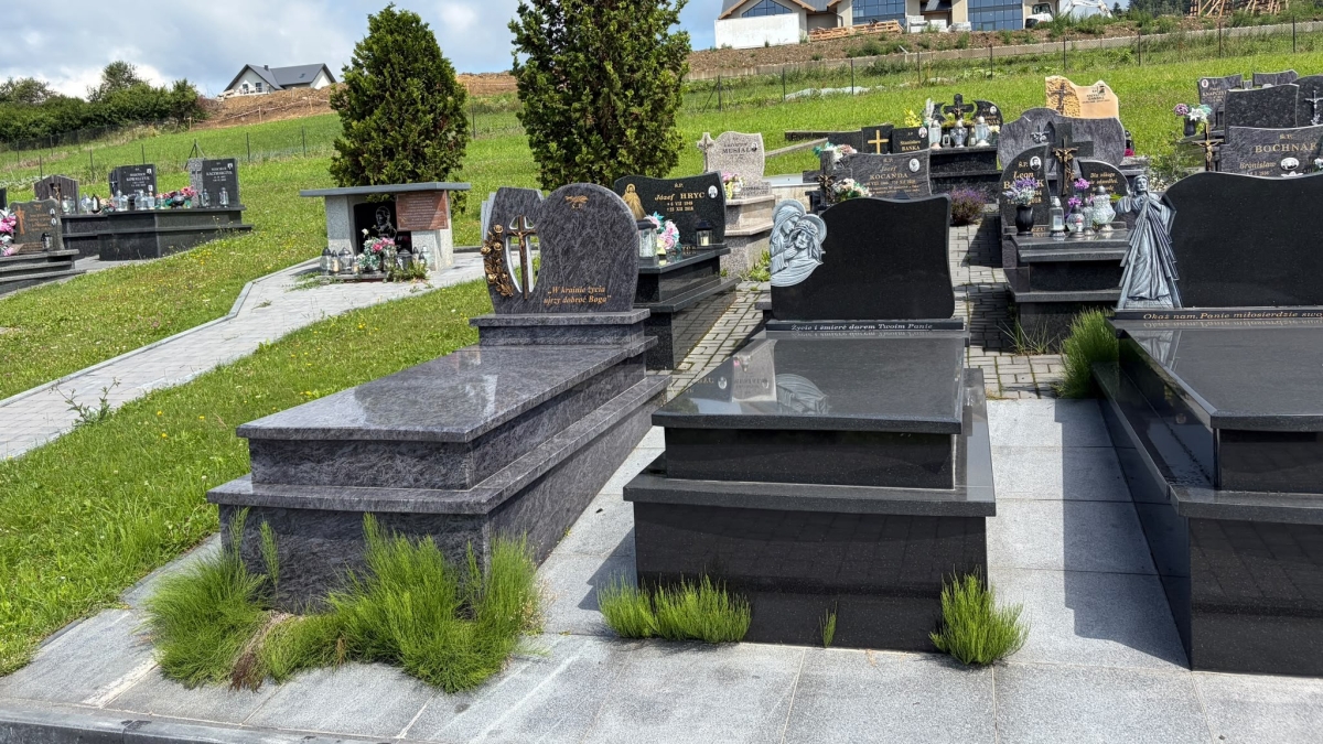 Cmentarz parafii Matki Bożej Częstochowskiej, Krośnica, gmina Krościenko nad Dunajcem